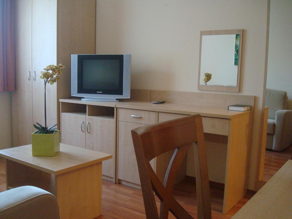 Carpe Diem Apartment ハイデゥソボスロー 部屋 写真