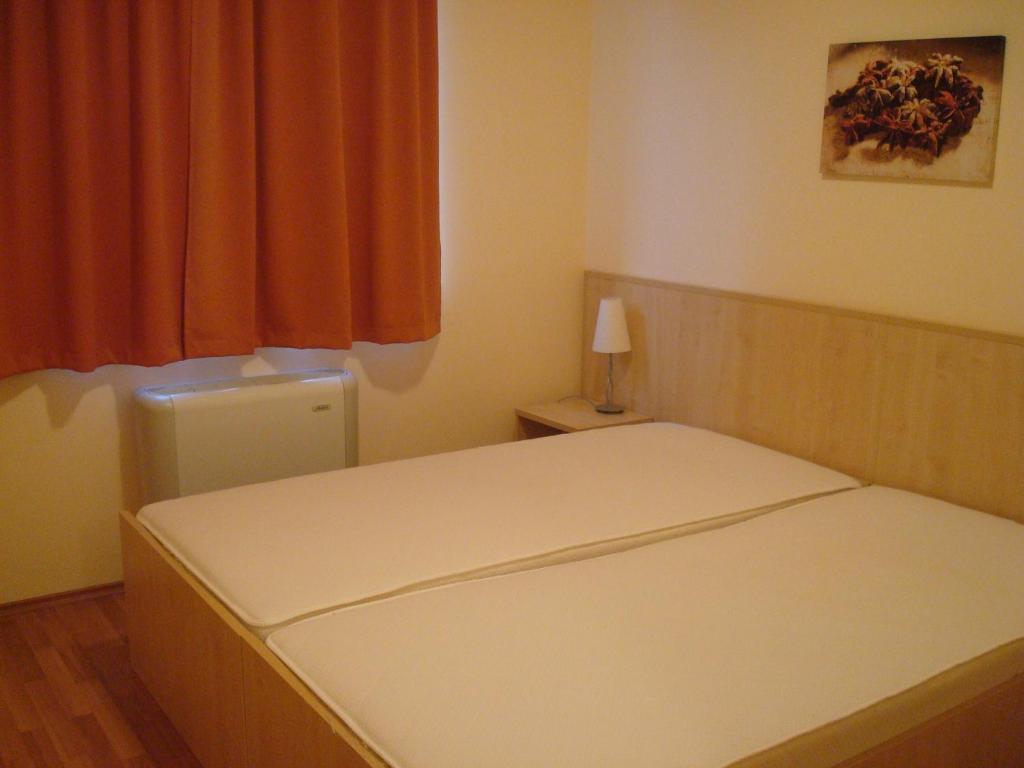 Carpe Diem Apartment ハイデゥソボスロー 部屋 写真